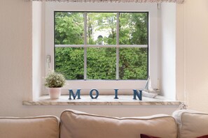 Interior - Apartment 'Ferienwohnung Aerö' with Shared Garden and Wi-Fi (Glücksburg (Ostsee))