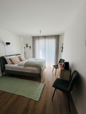 1 habitación, wifi gratis y ropa de cama