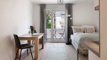 1 quarto, Wi-Fi de cortesia, roupa de cama