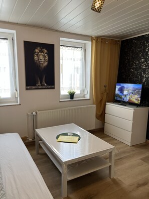 1 chambre, Wi-Fi gratuit, draps fournis