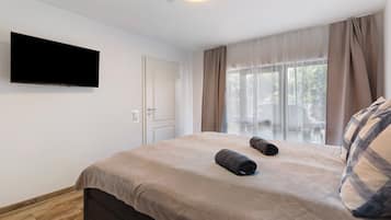 1 bedroom, free WiFi, bed sheets