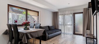 Air-Conditioned Santa Gabriella Apartment with Private Terrace and Wi-Fi