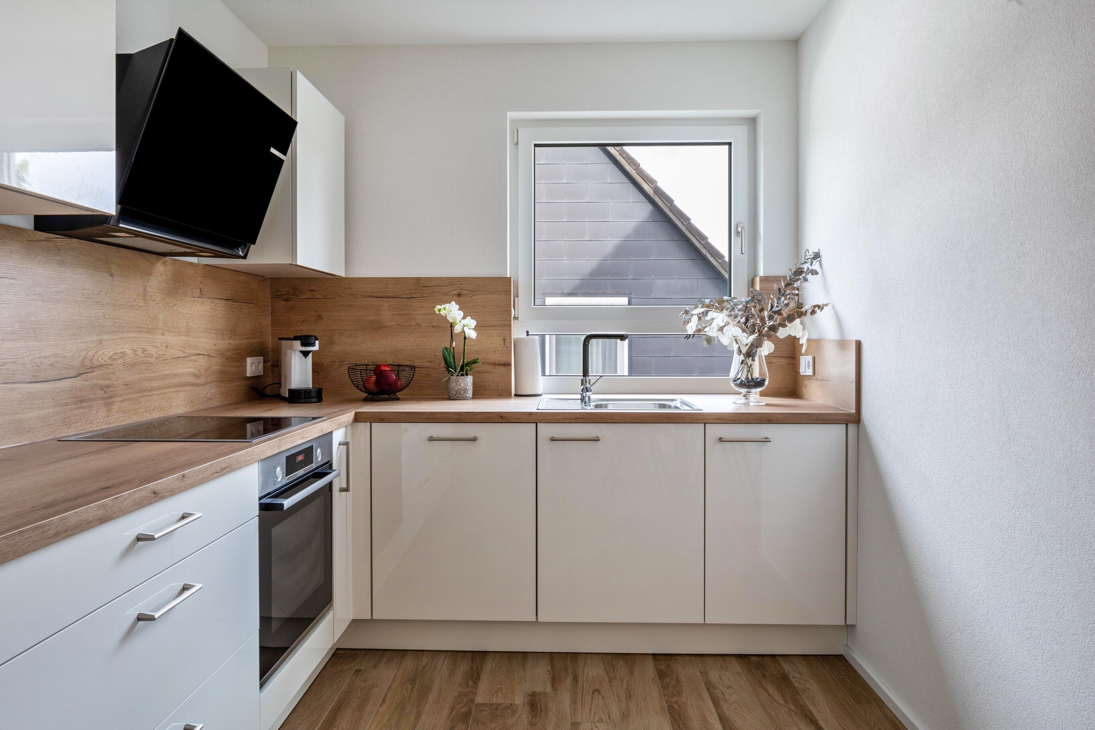 Refrigerador, horno, parrilla de estufa y lavavajillas 