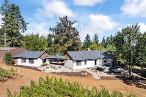 Exterior - Breathtaking Wine Country Home w/ Incredible Dundee Hills Vineyard Views, Covered Deck w/ Hot Tub (Dundee)