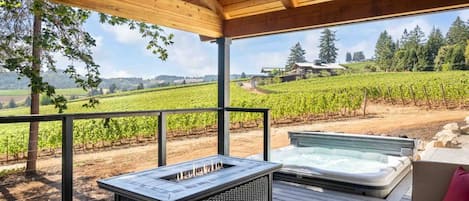 مغطس سبا خارجي