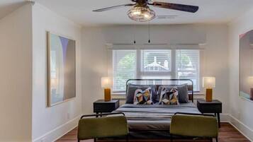 3 slaapkamers, een bureau, een strijkplank/strijkijzer, gratis wifi