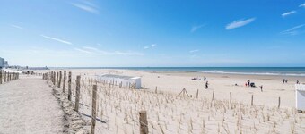Seanita - sea view apartment in Westende