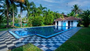 Outdoor pool - Kumarakom Heritage (Vaikom)