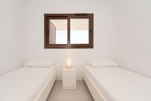2 bedrooms, iron/ironing board, free WiFi, bed sheets - Apartamento Claro que si (Mar de Pulpi) (San Juan de los terreros)