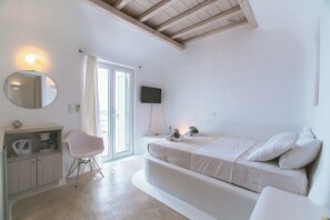 1 slaapkamer, een strijkplank/strijkijzer, reisbedje, wifi