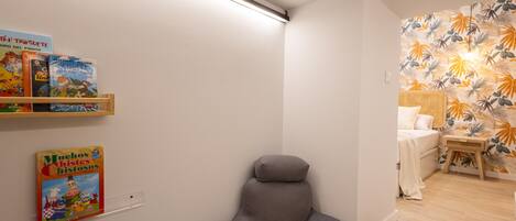 مكواة/لوح كي وواي فاي مجانًا وملاءات أسرّة