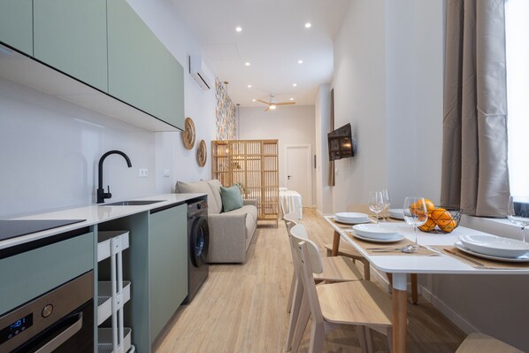 Interior - The Trafalgar Apartment 07 by Florit Flats (Valencia)
