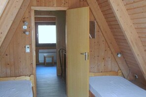 2 Schlafzimmer, Bügeleisen/Bügelbrett, Internetzugang