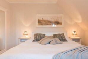 1 chambre, fer et planche à repasser, lit parapluie, Wi-Fi gratuit