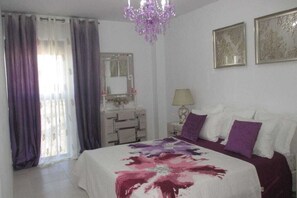 2 soverom, strykejern/-brett, wi-fi (inkludert) og sengetøy