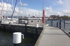 Marina - Nature houseboat Habitide (Schleswig)