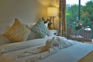 Romantisk hytte | Safe på rommet, individuelt dekorert og individuelt innredet