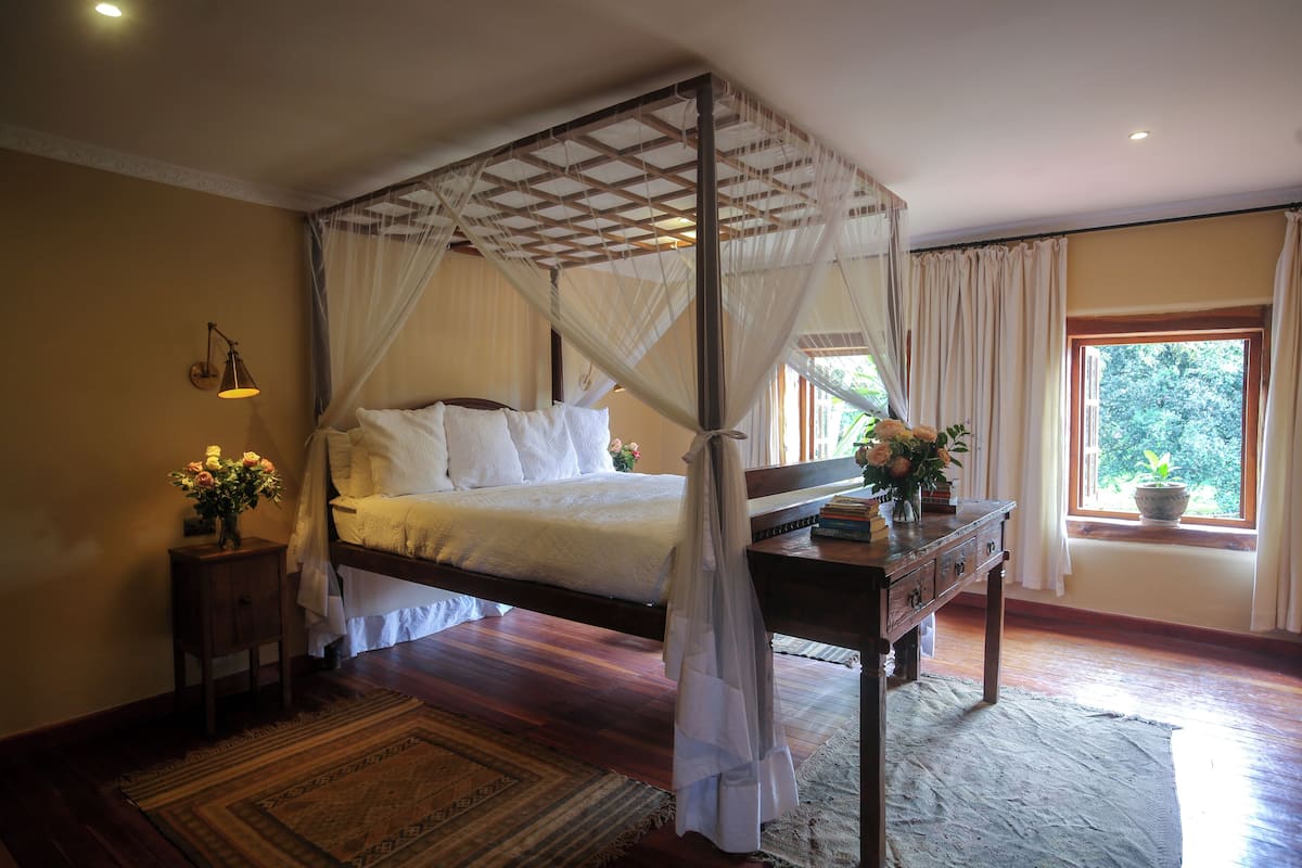 Elite Room | 1 bedroom, in-room safe, individually decorated, individually furnished