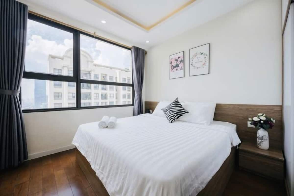 3 bedrooms, premium bedding, pillow-top beds, individually decorated