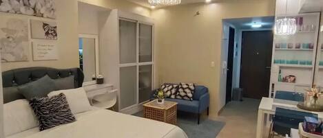 1 bedroom, iron/ironing board, WiFi, bed sheets