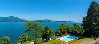 Sole e Lago apartment with terrace lake view in St