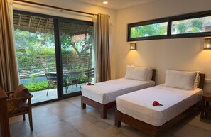 Vila | Frigobar, cofres nos quartos, individualmente decorados