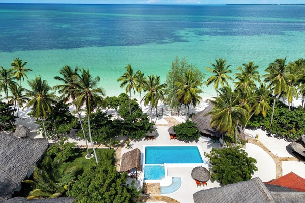 Vista para praia/oceano