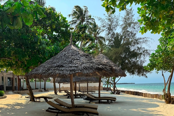 Villa | Beach/ocean view