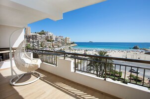 Apartamento luxo, vista para o mar | Terraço/pátio