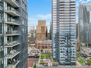 Exterior - Tower Views w AC, Dining, Private Patio (Calgary)