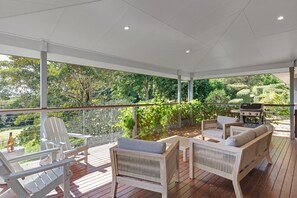Property grounds - Gardners Ridge Estate (Maleny)
