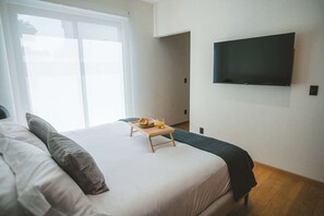 2 bedrooms, iron/ironing board, travel cot, free WiFi - Central, bright, cozy, and elegant Benci apartment (Ciudad de México)