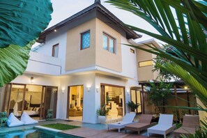Front of property - Villa Duna (Seminyak)