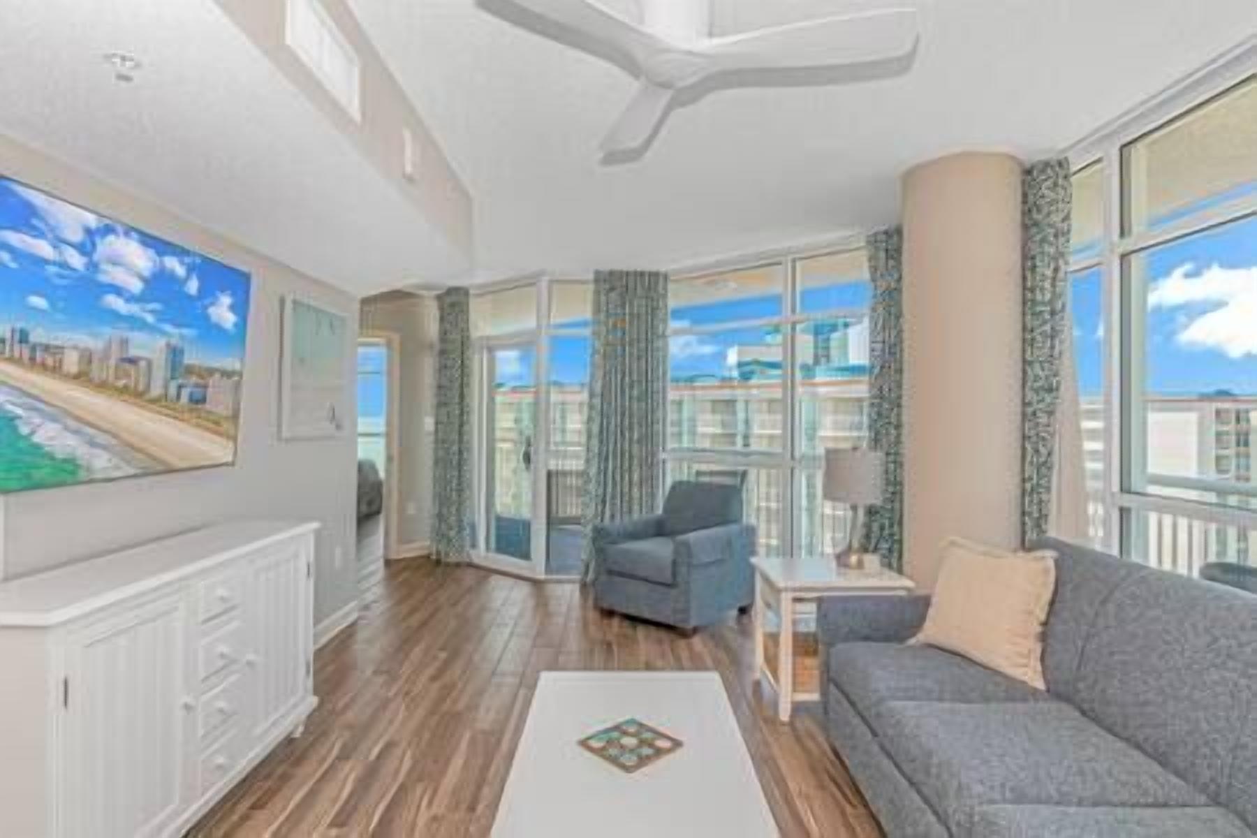 Fernseher, Tischtennisplatte