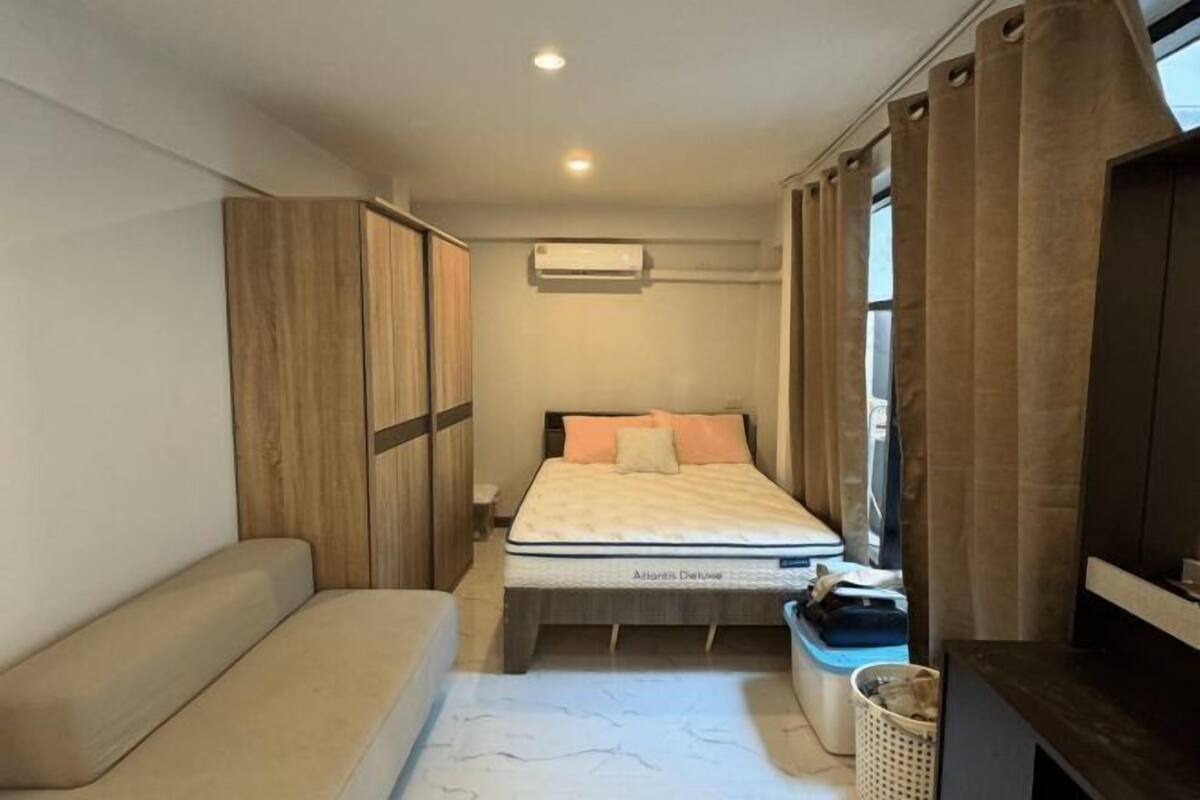 Ropa de cama de alta calidad y camas con pillow-top 