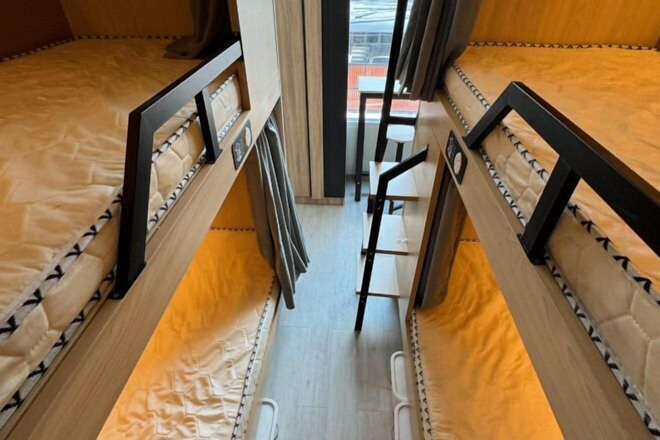 Ropa de cama de alta calidad y colchones con pillow-top 