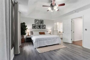 5 chambres, fer et planche à repasser, lit parapluie, Wi-Fi