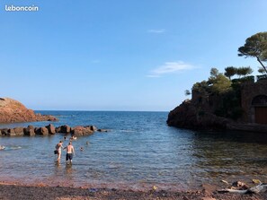 Beach - Studio 4 Personnes Côte D'azur Saint-raphaël Avec Piscine et Résidence Sécurisée (Saint-Raphaël)