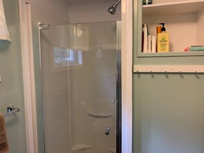 シャワー、タオル