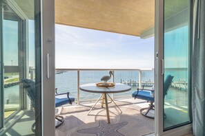 Interior - Bayfront & One-of-a-Kind – Walk to the Beach, Stay for the Views (Ocean City)