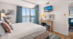 2 slaapkamers, een strijkplank/strijkijzer, gratis wifi, beddengoed