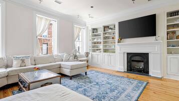 Televisión y oficina