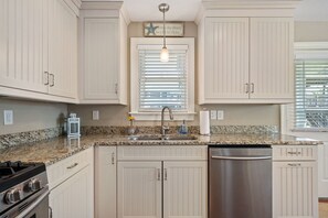 Fridge, microwave, oven, stovetop - 406 - South Nags Head, Updated 4-Bedroom Home that's Close to the Ocean! (Nags Head)