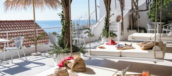 Una Villa - Amalfi Boutique Rooms B&B