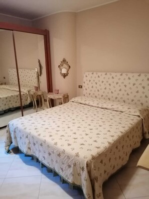 3 camere, ferro/asse da stiro, lenzuola
