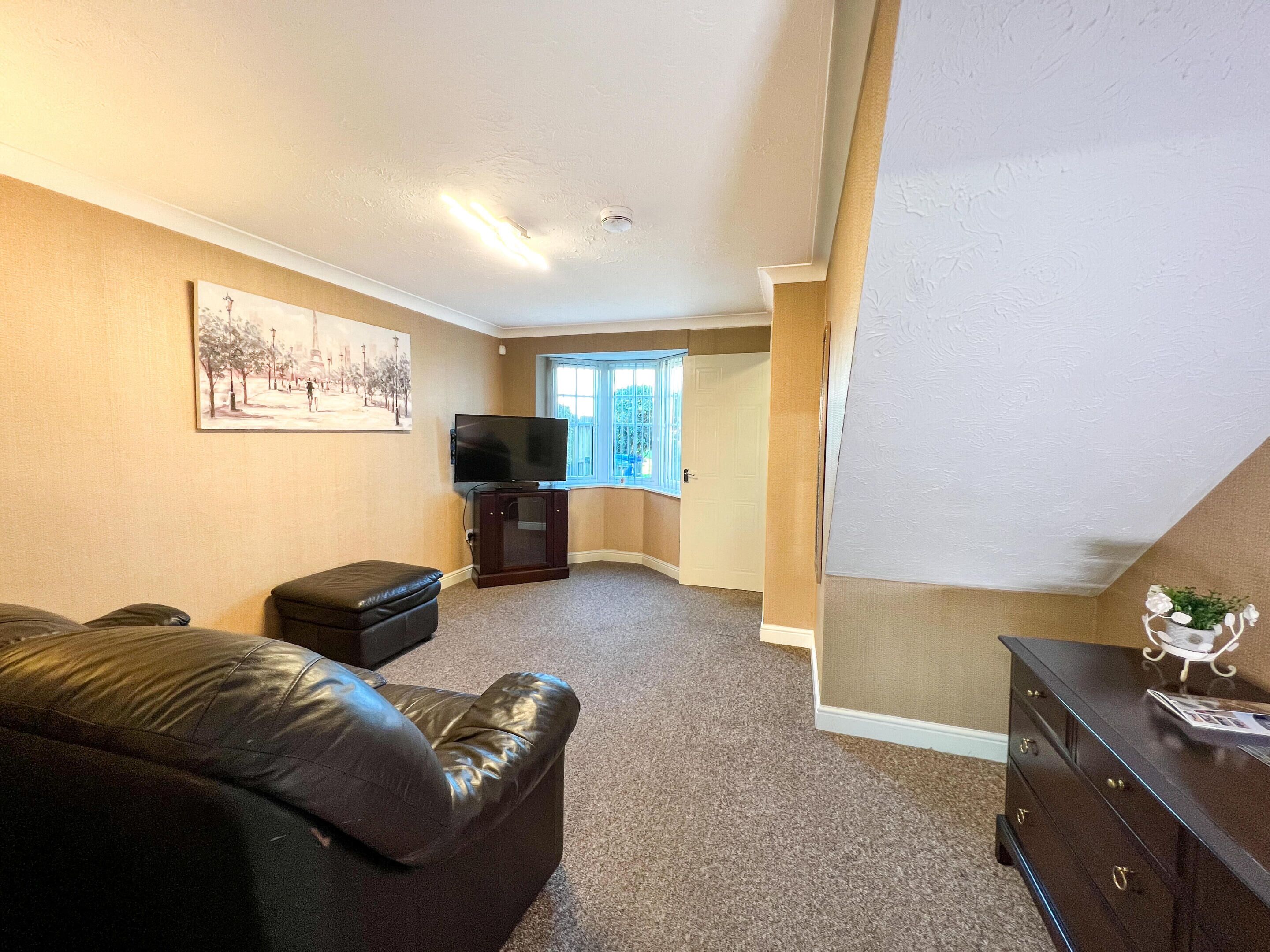 Comfort House, Private Bathroom | Lounge