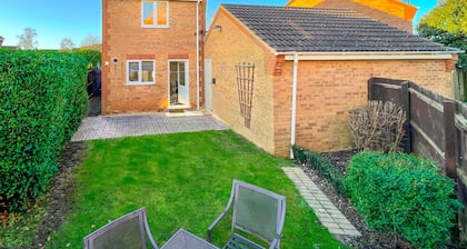 Taylor Close Holiday Home