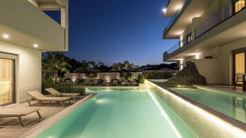 Seasonal outdoor pool