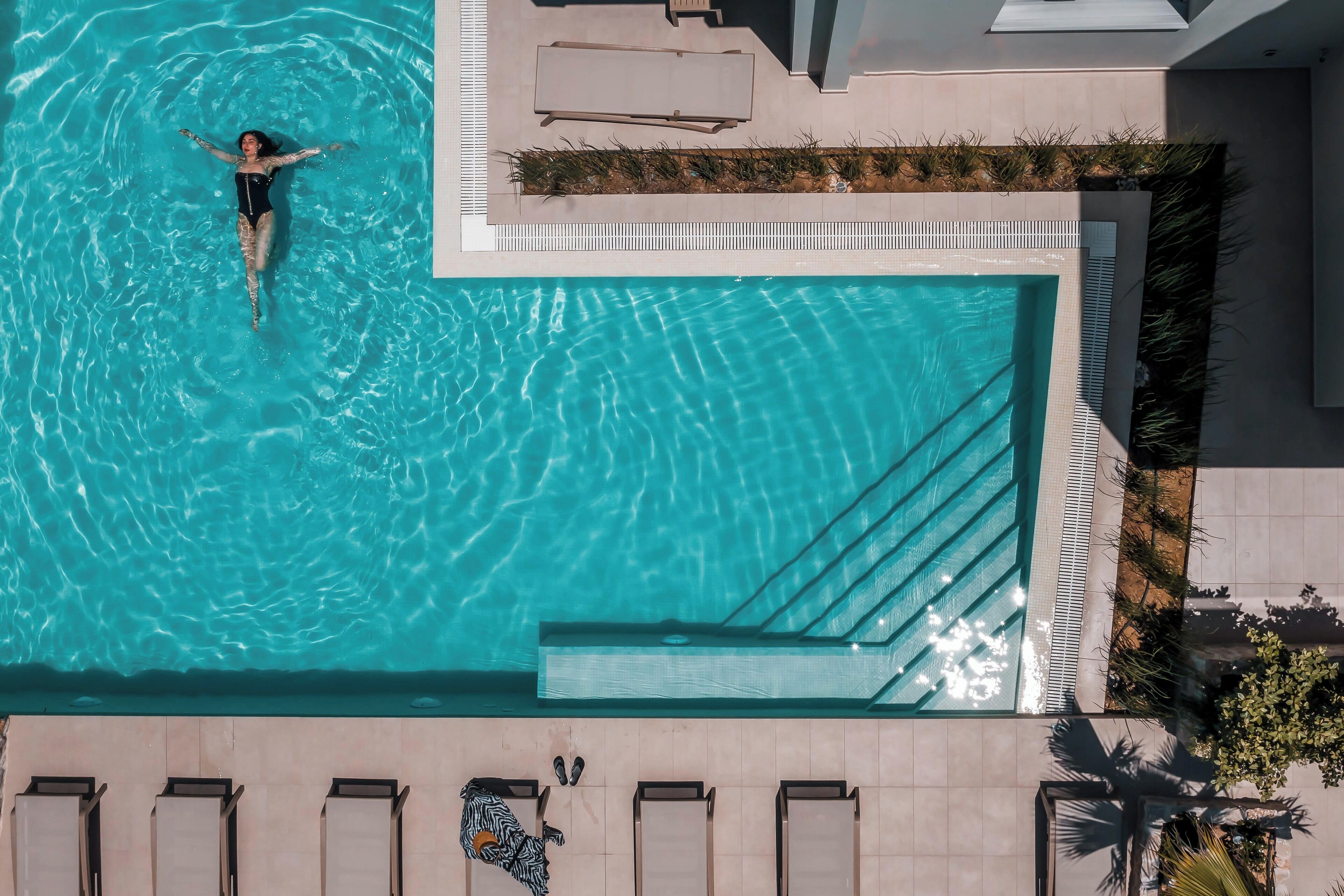 Seasonal outdoor pool