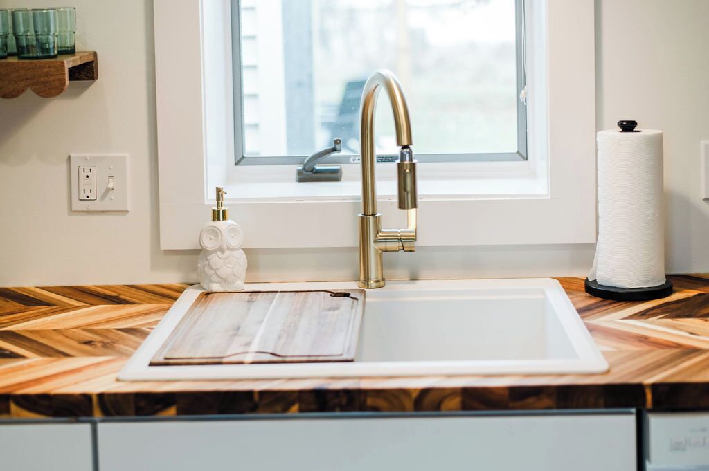 Hårtork och handdukar